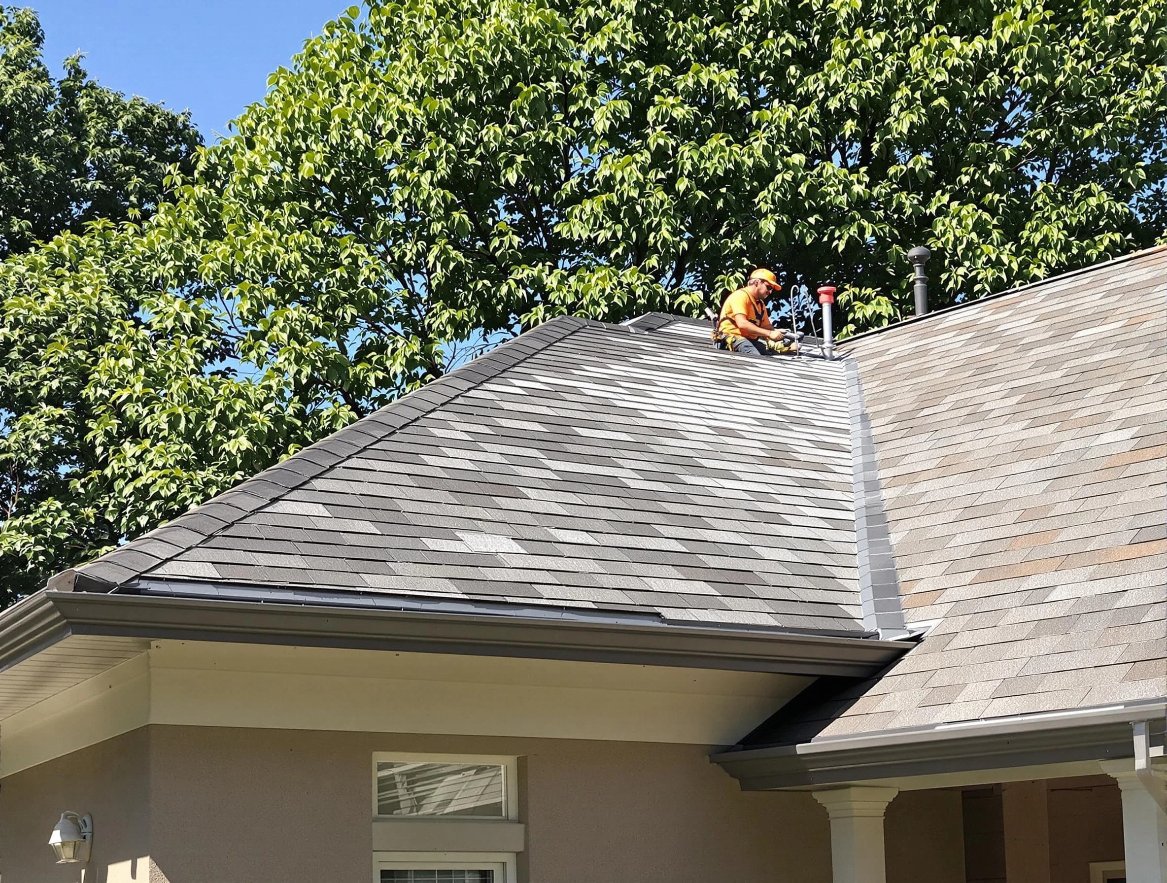 Newly completed shingle roofing by Streetsboro Roofing Company in Streetsboro, OH